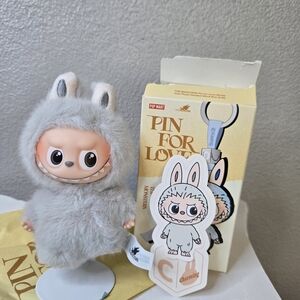 Pin For Love Labubu - Letter C